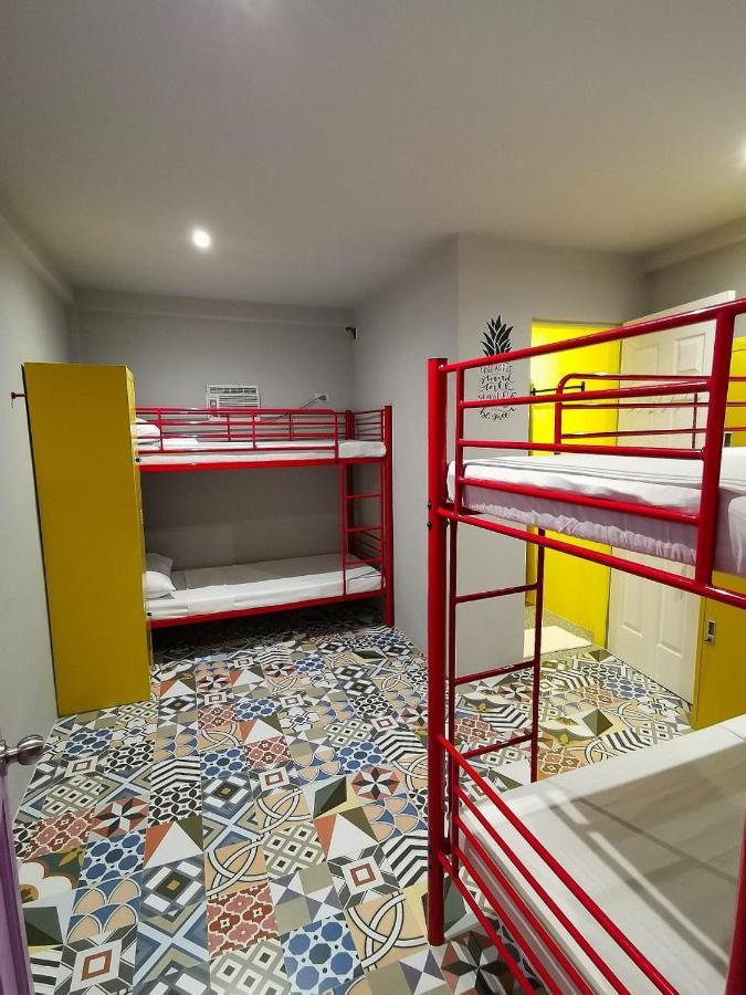 Way Shack Hostel Oslob Kültér fotó