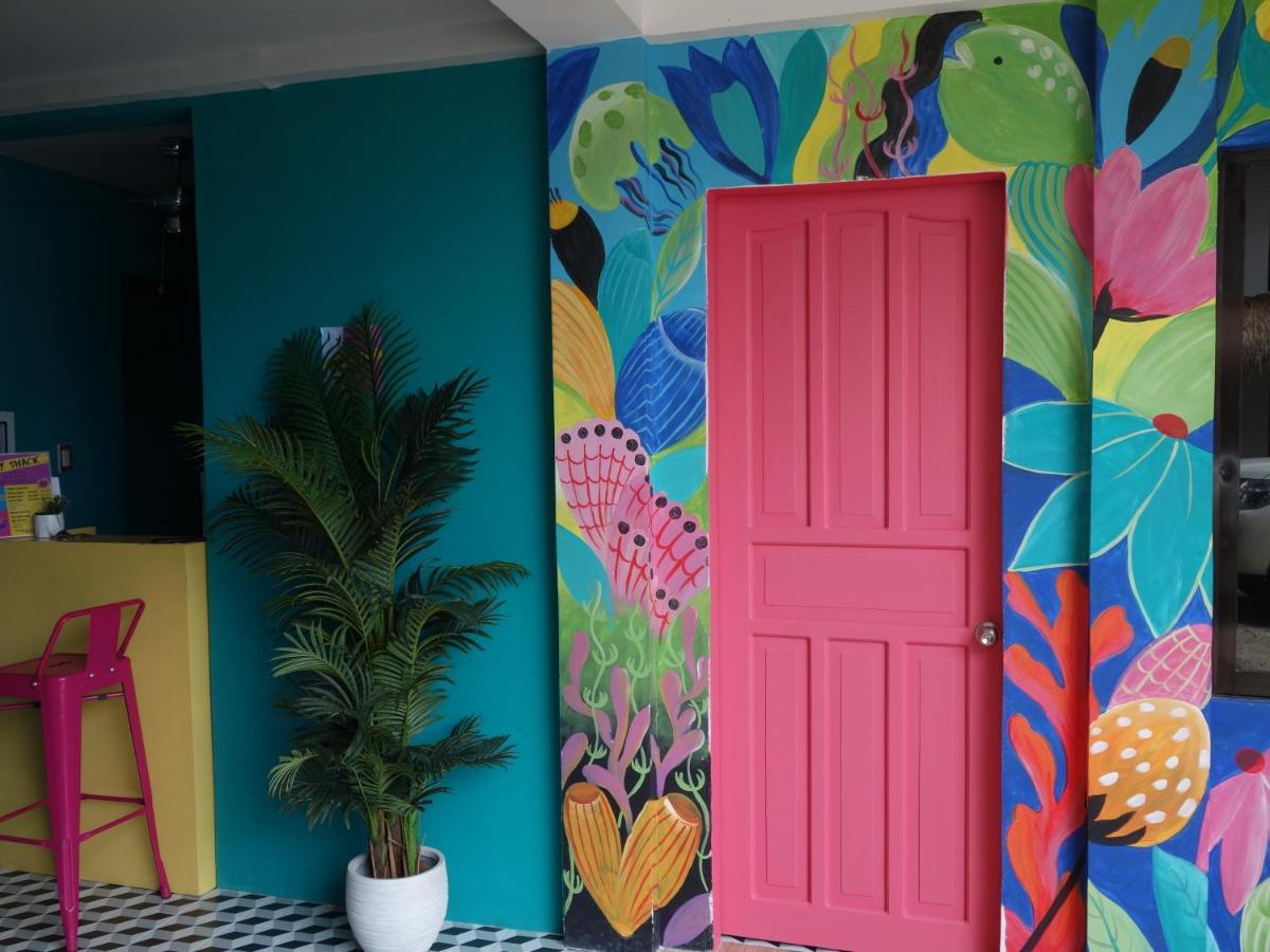 Way Shack Hostel Oslob Kültér fotó